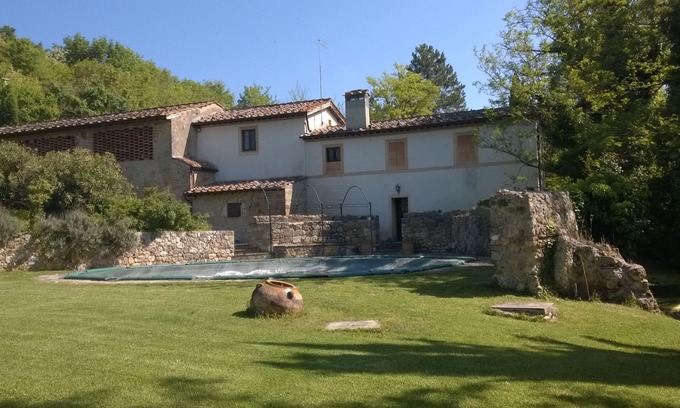 Castellina Scalo Maison | Ferme dans ancien moulin niché dans les belles collines du Chianti