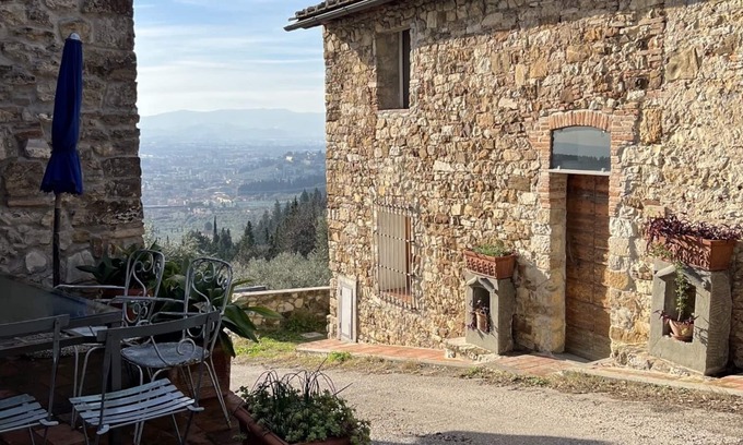 Calenzano Autre | Farmhouse "Poggio alla Pieve - Bianco" with Shared Pool & Wi-Fi