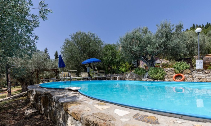 Calenzano Autre | Farmhouse "Poggio Alla Pieve - Lodge" with Shared Pool & Wi-Fi