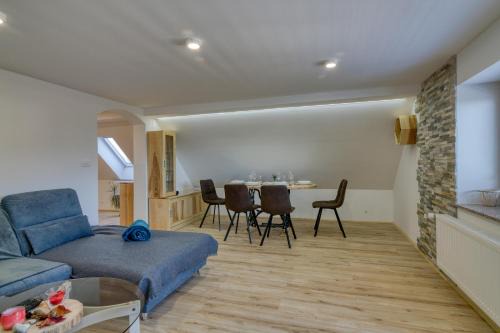 Vransko Maison | Farmhouse Raspberry Pool&Wellness - Happy Rentals