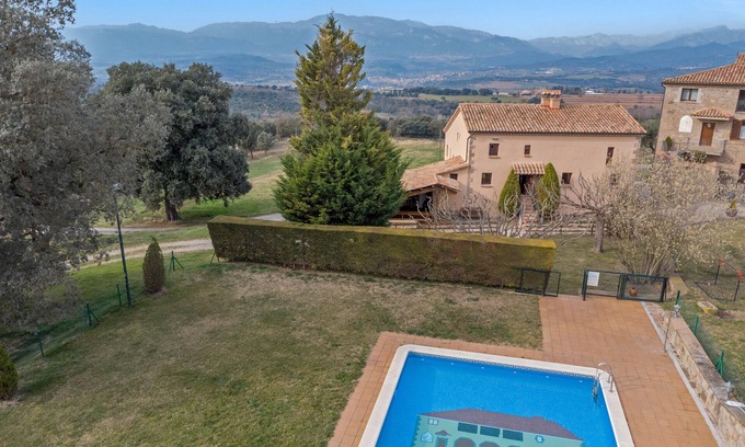 Sagas Autre | Farmhouse 'Vilanova' with Mountain View, Private Pool and Wi-Fi