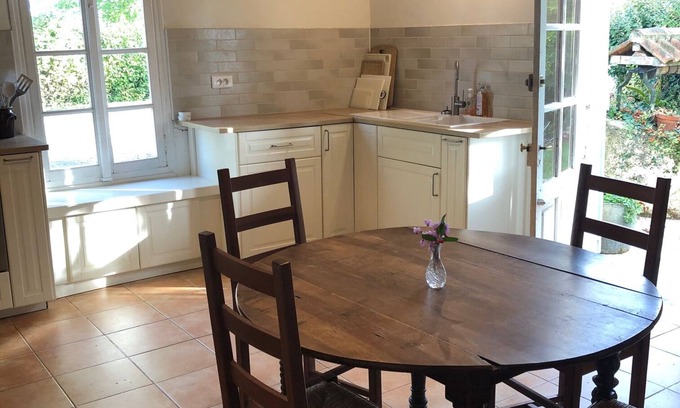 Castillon-Debats Maison | Ferme avec piscine privée et clôturée 1 Acre Garden