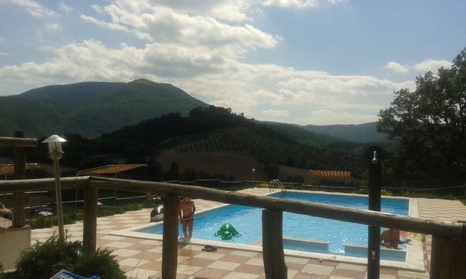 Acqualagna Appartement | Ferme avec piscine immergée dans un cadre naturel de la Montefeltro - 7 -