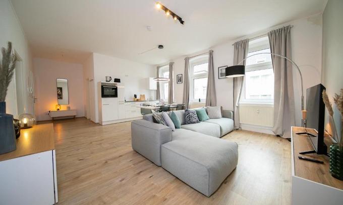 Furth-Sud Appartement | Favorite Stays - Suite And More - Kitchen