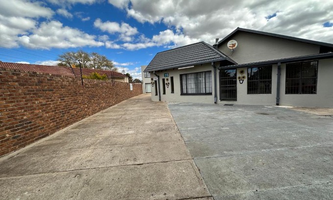 Polokwane Maison | Favour Guest house