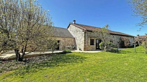 Bussiere-Galant Maison | Fayollas