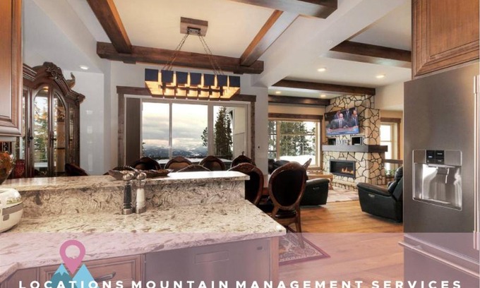 Big White Ski Resort Maison | Feathertop 480 - Stunning High-End House with Amazing Views
