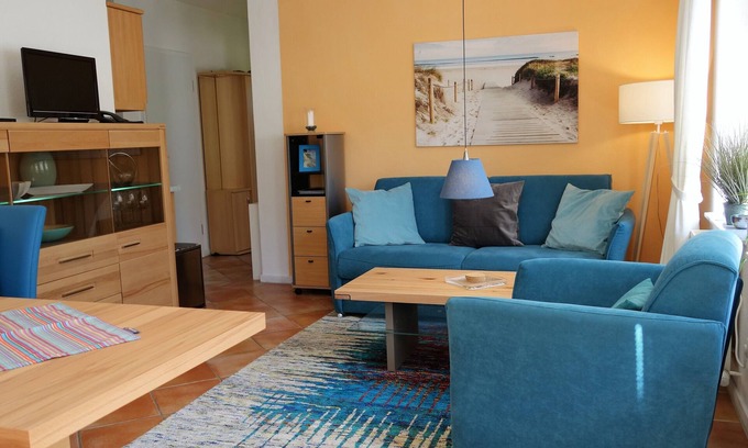 Neuensien Appartement | Bien vivre au bord du lac, 2-4 personnes, terrasse, jardin d'hiver chauffé