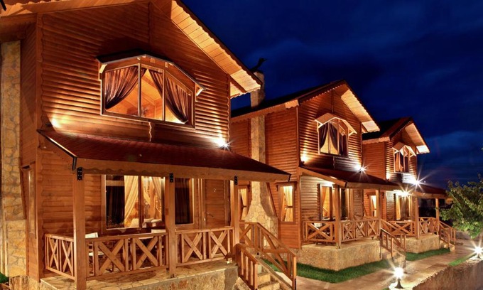 Ano Trikala Appartement | Feggarognemata Suites