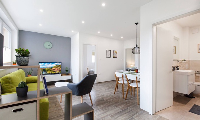 Ljubljana City Centre Appartement | Felix Tour As / Attrayant, élégant appartement rénové 2BR, WiFi gratuit et AC