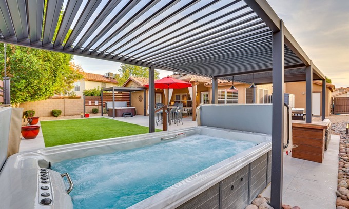 Paradise Valley Village Maison | Yard, Hot Tub & Grill - Maison Scottsdale rénovée!