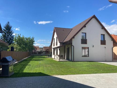 Odorheiu Secuiesc Appartement | FENYŐ APARTMAN House I