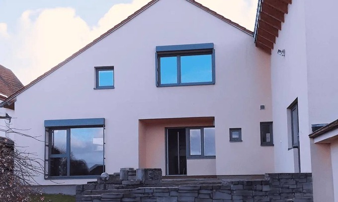 Neustadt-Hambach Maison | Ferienwohnung Weitblick - Appartement/fewo, Gartenseitig