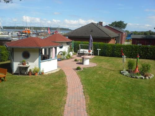 Barhoft Appartement | Ferien- und Anglerdomizil Beese