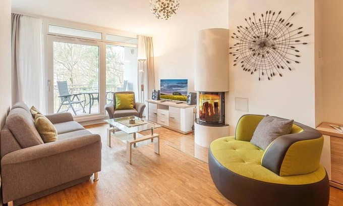 Binz Appartement | Ferienapartment mit Fußbodenheizung, Kaminofen und Balkon - nur 150 m zum Strand
