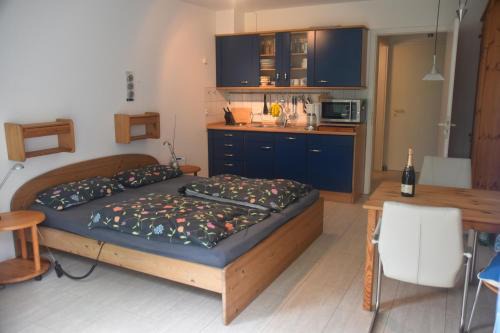 Kaegsdorf Appartement | Ferienapartment Landhaus Ostseeblick, ruhig im Wald gelegen, kostenfreier Parkplatz, ideal für Fahrradtouren