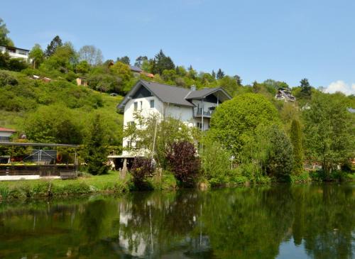 Nieder-Werbe Appartement | Ferienappartements Pfeil