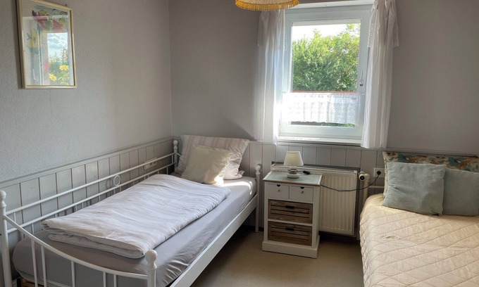 Margetshoechheim Appartement | Feriendomizil mit 2 getrennten Schlafzimmern. WLAN gratis.