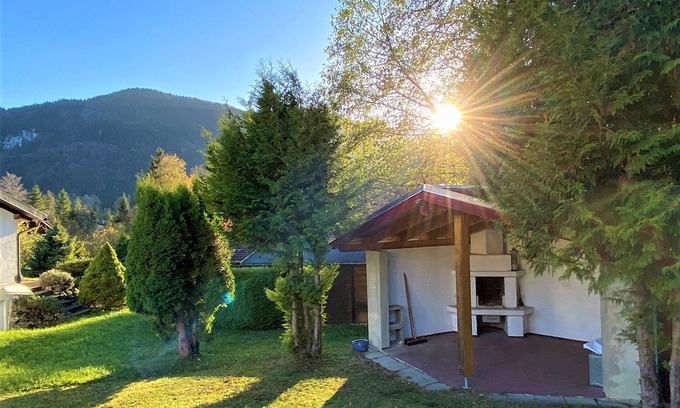 Schwarzenbach Maison | Ferienhaus 38-e mit Terrasse mit Kamin und Bergblick - Ferienhäuser im Feriendorf Weissensee im