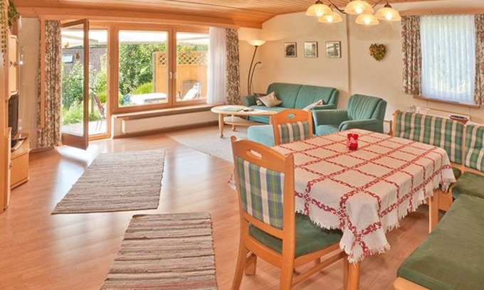Schwarzenbach Maison | Ferienhaus 42-f mit gut Ausgestatter Küche und Garage - Ferienhäuser im Feriendorf Weissensee im