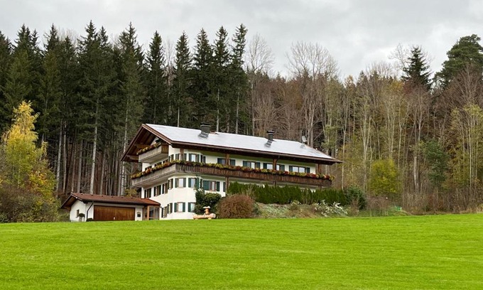 Kaufbeuren Appartement | Ferienhaus am Wald