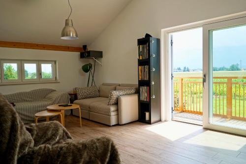 Ainring Maison | Ferienhaus Am Weitfeld - Ruheoase mit Garten & Bergblick nahe Salzburg