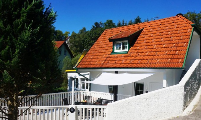 Bromberg Maison | Ferienhaus BLACK & WHITE
