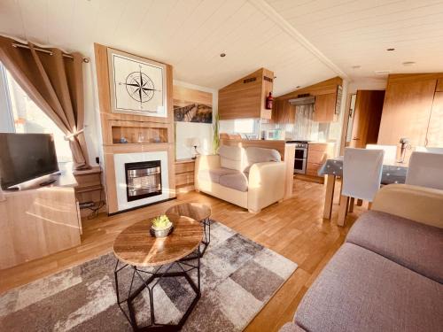 Altenpleen Appartement | Ferienhaus Bordeaux Neuenpleen