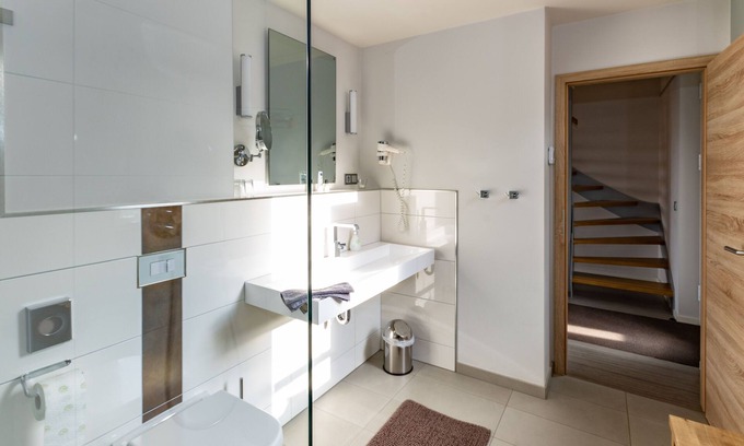 Burg Appartement | Ferienhaus Classic, 2 Schlafr., Wohnr./küchenz., Du/wc - Kauperhof