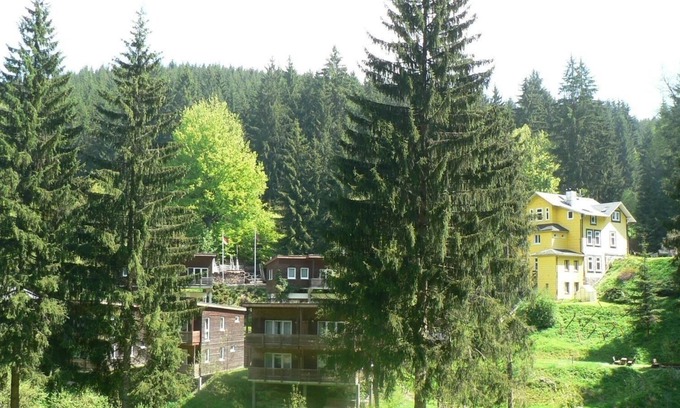 Grossbreitenbach Maison | Ferienhaus für 6 Gäste mit 96m² in Altenfeld