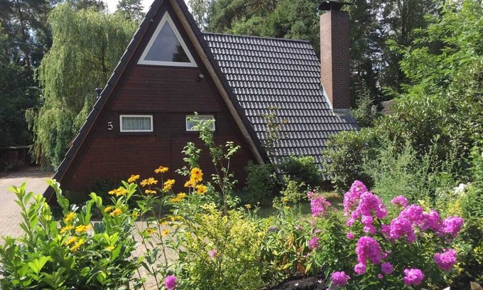 Ovelgoenne Maison | Ferienhaus im Märchenwald am Rande der Lüneburger Heide, Ovelgönne bei Celle
