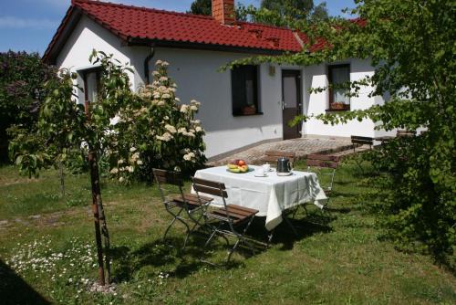 Alt Gaarz Maison | Ferienhaus "Kleiner Schoner"