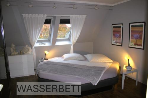 Sievershagen Maison | Ferienhaus Meerzeit-4SZ, 2Wohnzimmer, WLAN-8 km Warnemünde