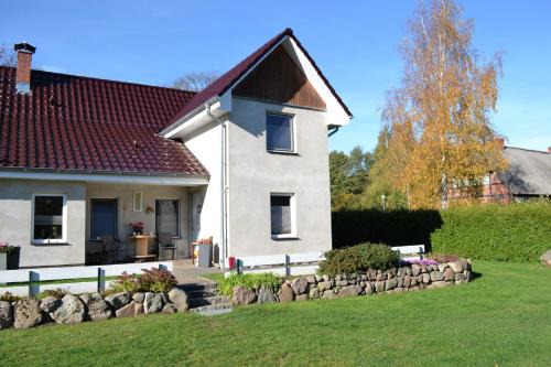 Kuchelmiss Maison | Ferienhaus mitten in der Natur, separater Eingang, Garten
