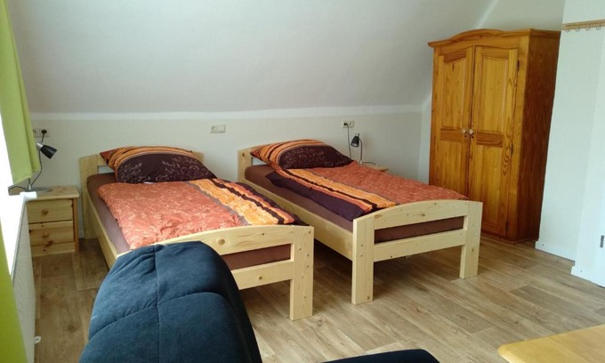 Luttum Maison | Ferienhaus/ Monteurzimmer Luttum