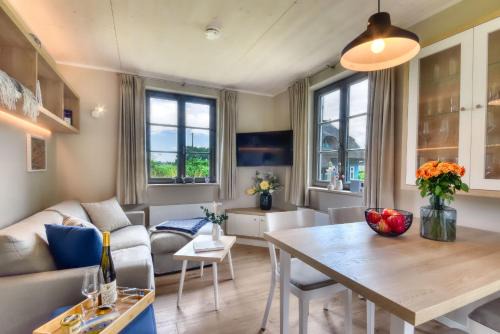 Putbus Maison | Ferienhaus Sehnsuchtsort 04 Feriendorf Klein Stresow Rügen by ruyastay
