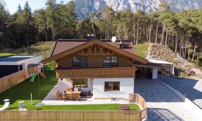 Sautens Chalet De Ski | Ferienhaus Sennerhäusl