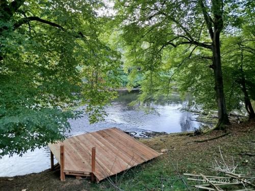 Mittelhof Maison | Ferienhaus Siegstrand mit Flusszugang