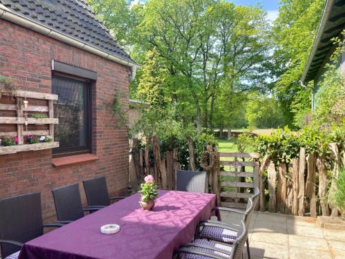 Armstorf Maison | Ferienhaus WALDBLICK by fewo-plan WING142 Nähe Naturpark Wingst