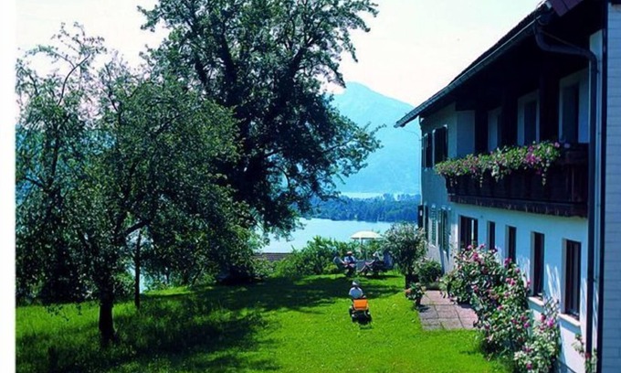 Tiefgraben Appartement | Vacation apartment Seeblick Basilika - Ferienhof Mitterbauer - Pöllmann