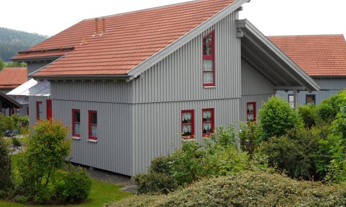 Waldmuenchen Appartement | Ferienholzhausatmosphäre, cuisine, 4 personnes, internet et piscine d'aventure