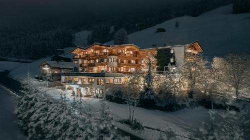 Hainzenberg Hôtel | Ferienhotel Jörglerhof