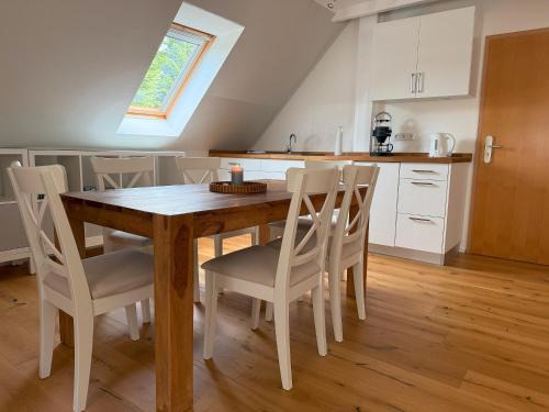 Burow Appartement | Ferienunterkunft im Naturerlebnispark Mühlenhagen
