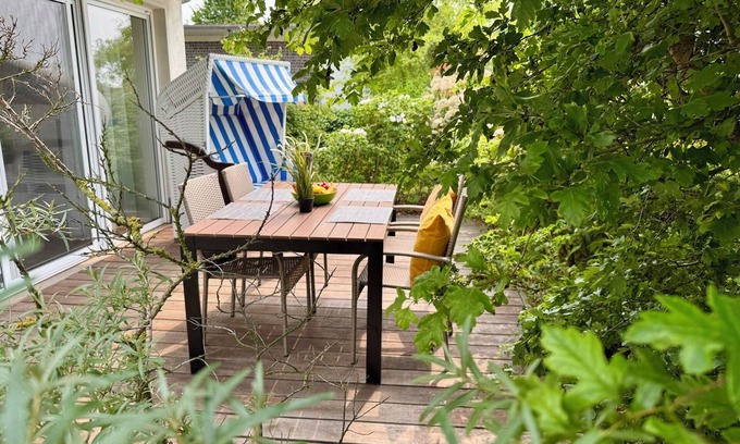Ostseebad Dierhagen Appartement | Ferienwohnung mit Terrasse und Strandkorb Direkt Hinter dem Deich