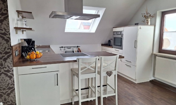 Wolframs-Eschenbach Appartement | Ferienwohnung mit 95qm und Sonnigem Balkon
