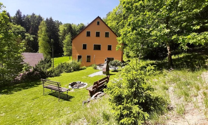 Luckendorf Appartement | Ferienwohnung Haus Sonnenblick