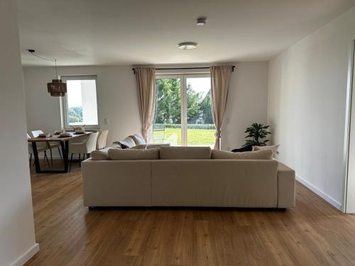 Oberdorla Appartement | Ferienwohnung an der Windmühle