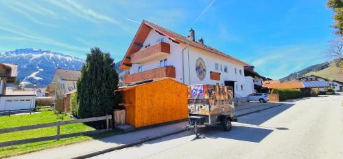 Ried Appartement | Ferienwohnung-Allgaeu-Pfronten -Inkl KönigsCard Fewo FALKENSTEIN