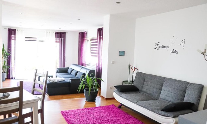 Kirkel Appartement | Ferienwohnung"Am Geisse Felsje"
