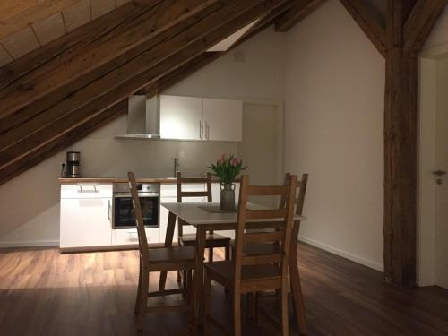 City Centre Regensburg Appartement | Ferienwohnung am Herzogspark